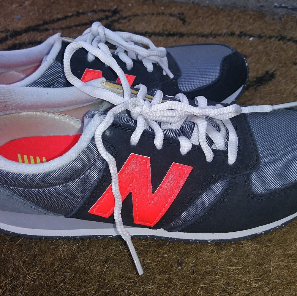 New balance 420 size 7